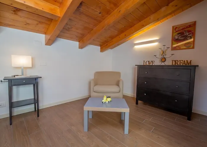 Maison Vespa アパート